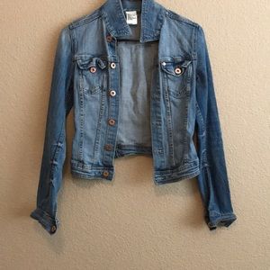 H and m denim jacket size 2
